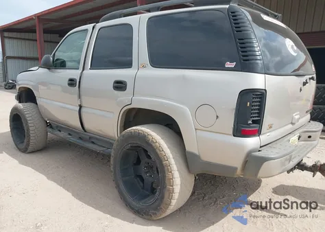 2004 Chevrolet Tahoe Z71 из США, поврежденный, VIN 1GNEK13Z84R187805